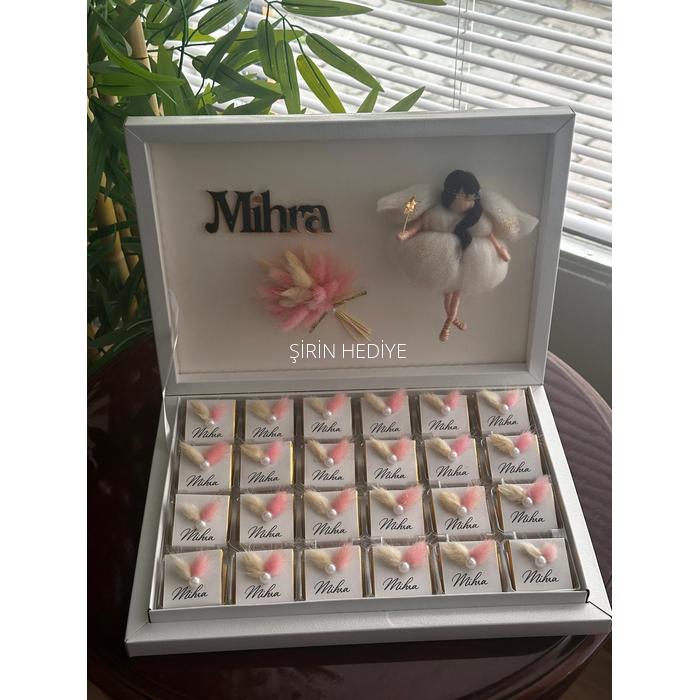48 ad Kutuda Peri Bebekli Çiçekli İsimli Çikolata Kutusu