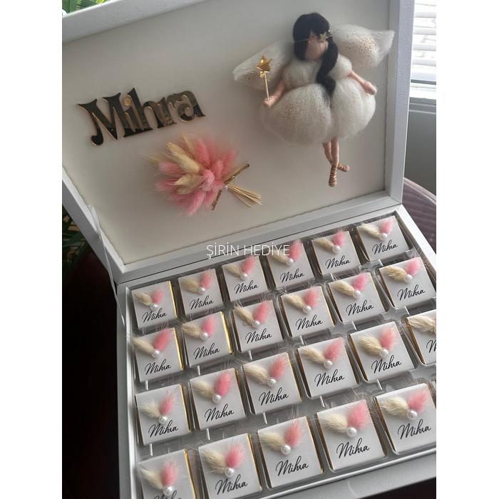48 ad Kutuda Peri Bebekli Çiçekli İsimli Çikolata Kutusu