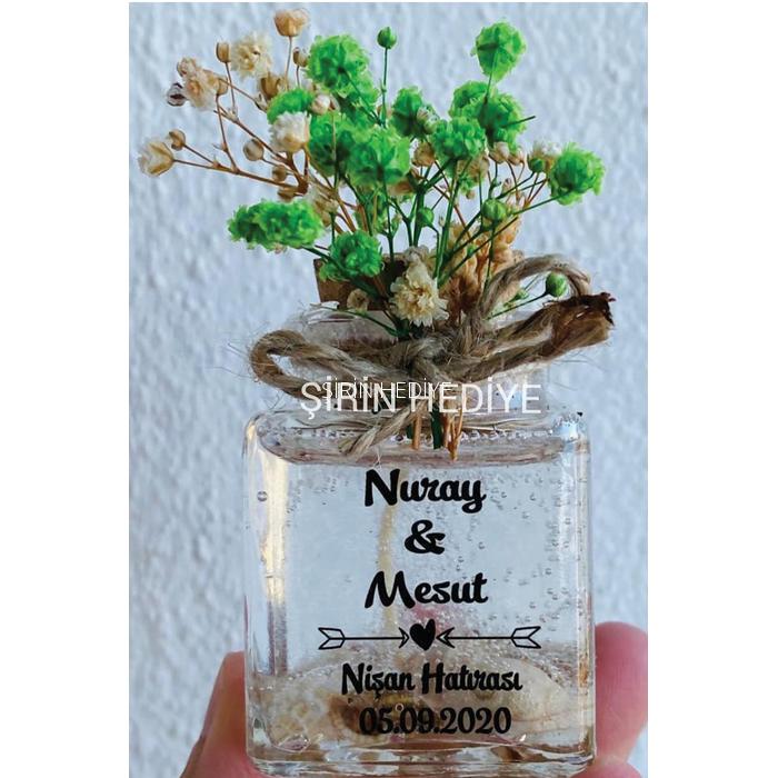 50cc Kare Şişede Şeffaf Etiket Doğal Çiçekli Nikah Nişan Söz Jel Mum Hediyelikleri