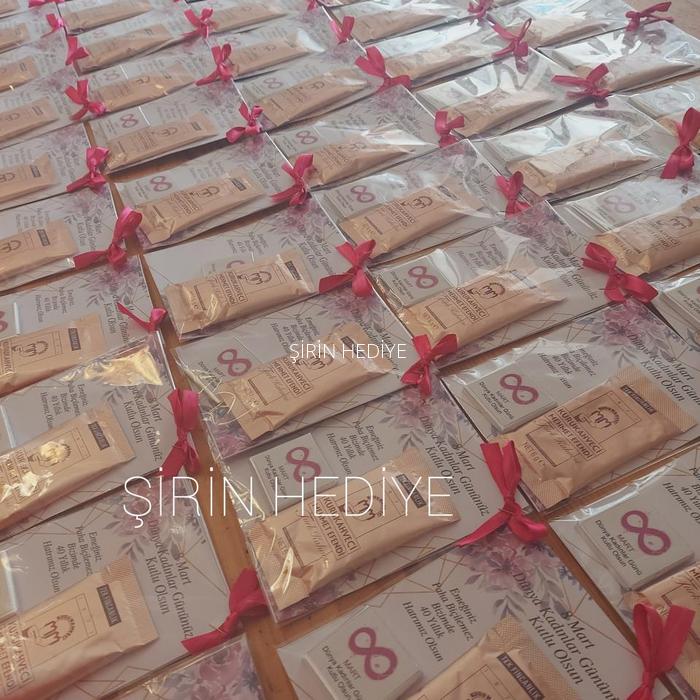 8 Mart Dünya Kadınlar Gününe Özel Kahve Çikolata Hediyelikleri