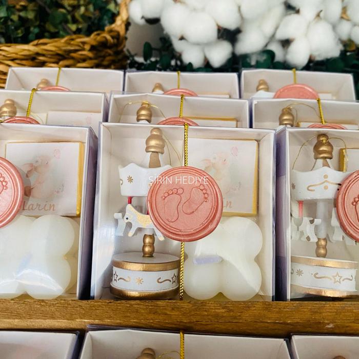 Ahşap Atlı Karınca Bubble Mum İsimli Çikolata  Hediyelik Seti