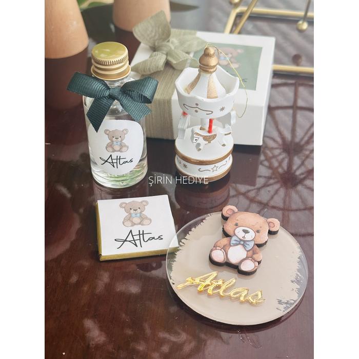 Ahşap Atlı Karınca Şişede Kolonya  İsme Özel Çikolata Pleksi Magnet Seti