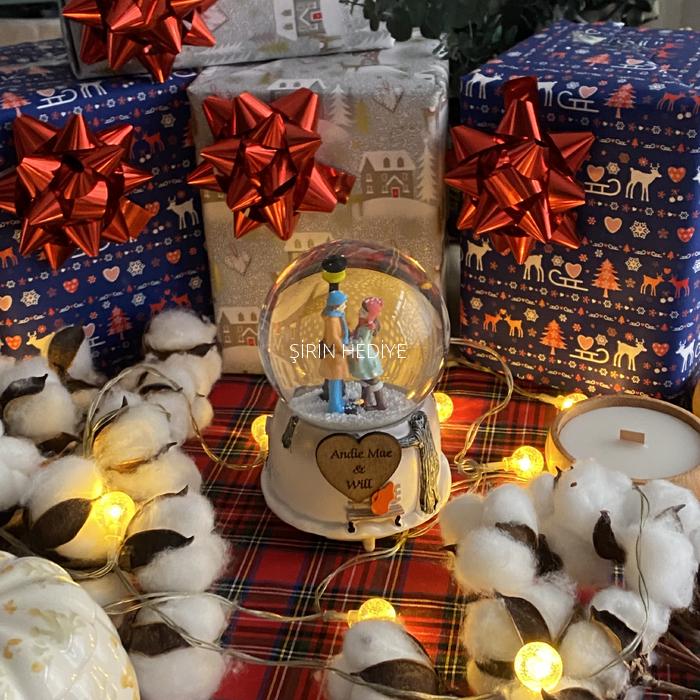 Ahşap Kalp Üzerine Baskı Sevgiliye Özel Büyük Boy Kar Küresi