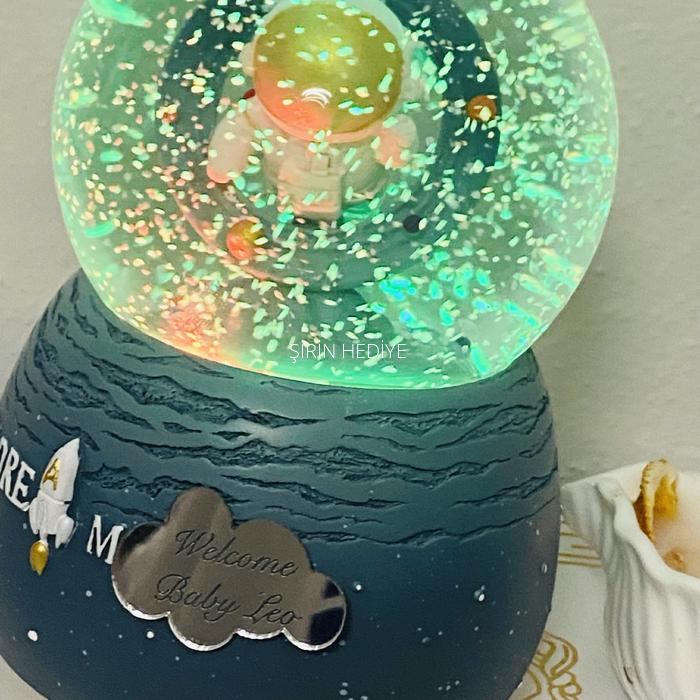 Kişiye Özel Astronot Kar Küresi Müzikli Otomatik Işıklı Büyük Boy