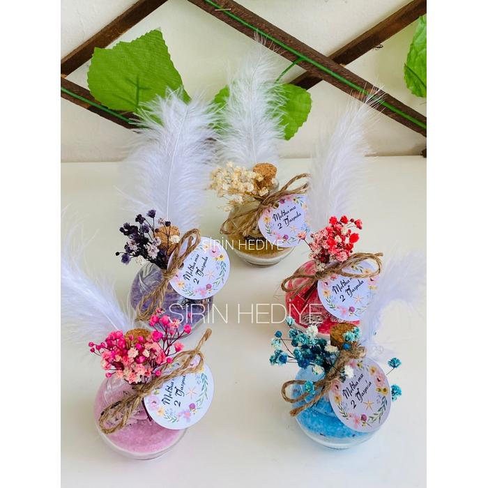 Beyaz Tüylü Balon Şişede Doğal Çiçekli Jel Mum Hediyelikleri