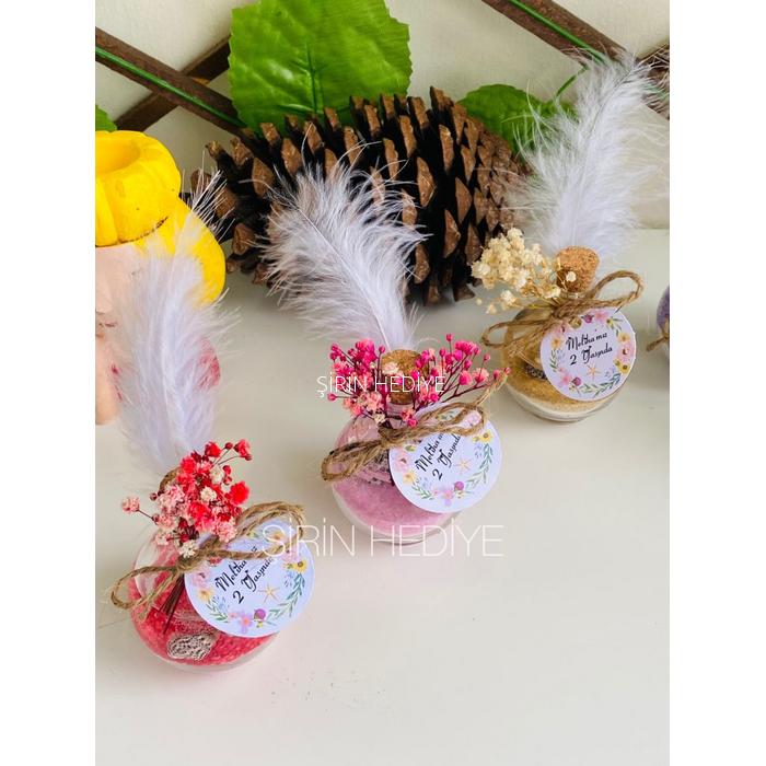 Beyaz Tüylü Balon Şişede Doğal Çiçekli Jel Mum Hediyelikleri