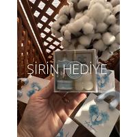 Çantalı Mavi Ahşap Atlı Karınca Mum Çikolata Seti