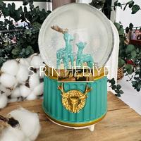 İsme Özel Geyik Işıklı Müzikli Püskürtmeli Kar Küresi Büyük Boy