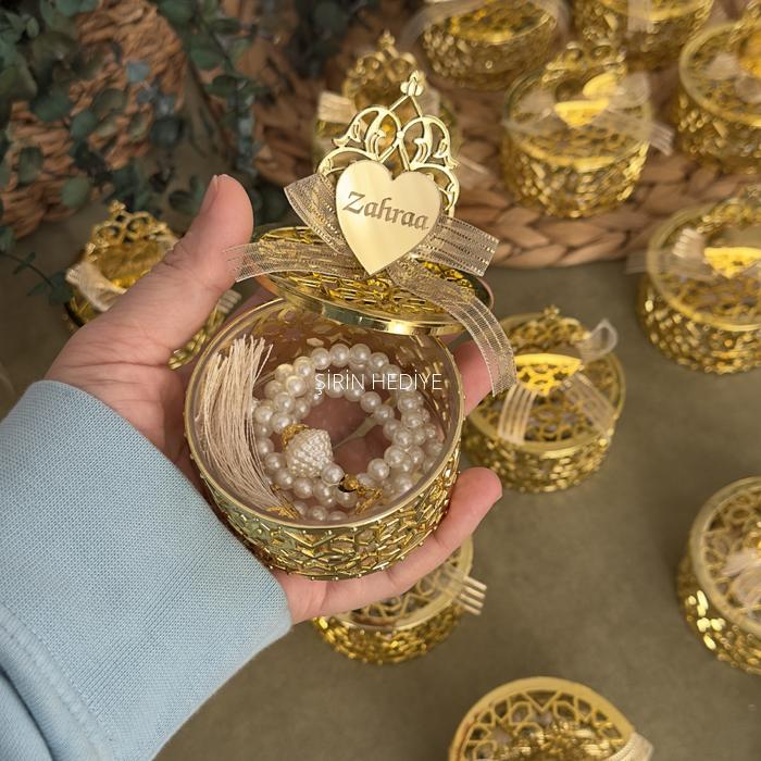 Gold Kutuda Beyaz Tesbih Hediyesi