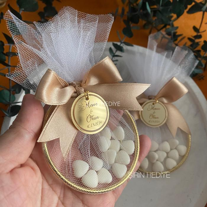 Gold Metal Halka Pleksi Üzerine Yazı Kalp Şekerli Dağıtmalık Hediyelik