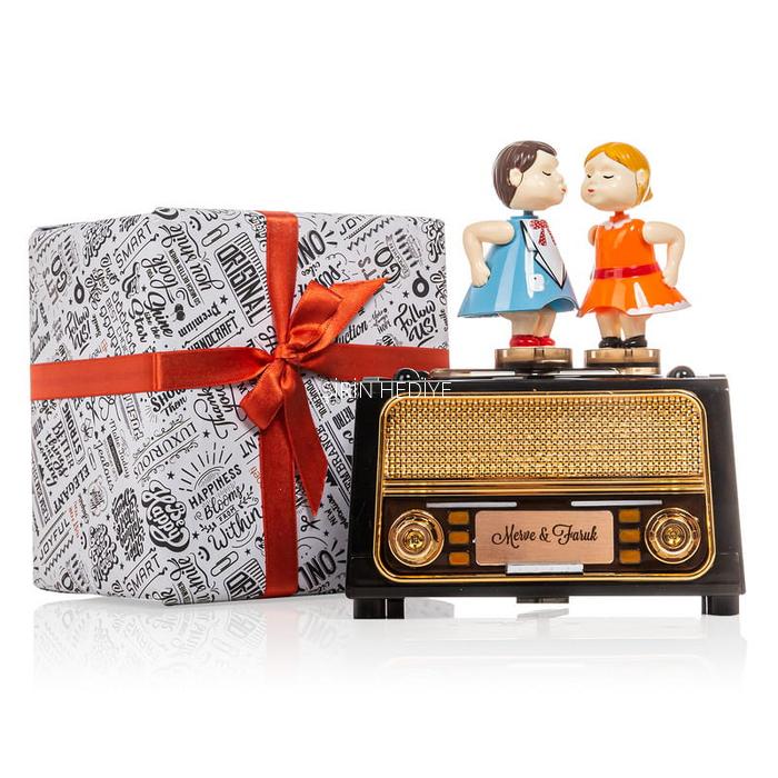 İsme Özel Dans Eden Çift Müzik Kutusu