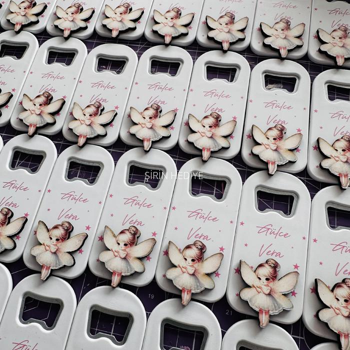 İsme Özel Figürlü Açacak Magnet Hediye Kutusu