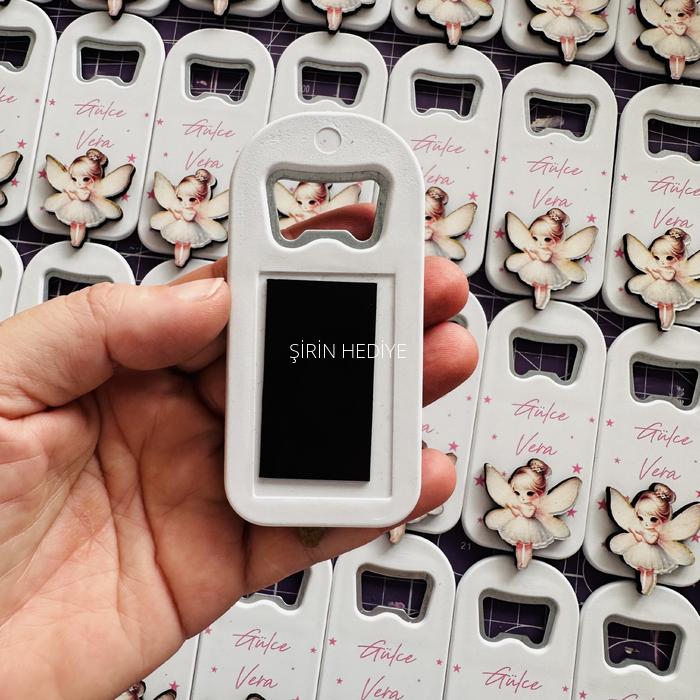 İsme Özel Figürlü Açacak Magnet Hediye Kutusu