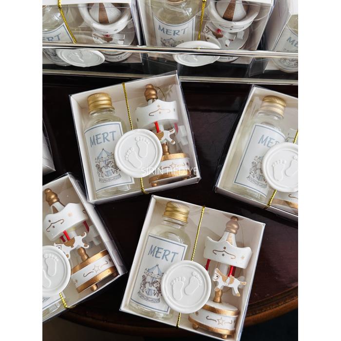 İsme Özel Kolonya Şişesi Atlı Karınca Mühürlü Hediye Kutusu