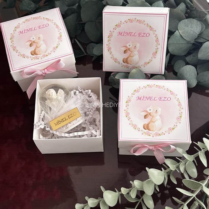 İsme Özel Pleksi Ayna Özel Tasarım Kutulu Mini Melek Kar Küresi