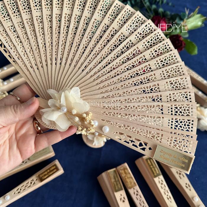 Kişiye Özel Ahşap Bambu Yelpaze 33cm Pleksi Yazılı