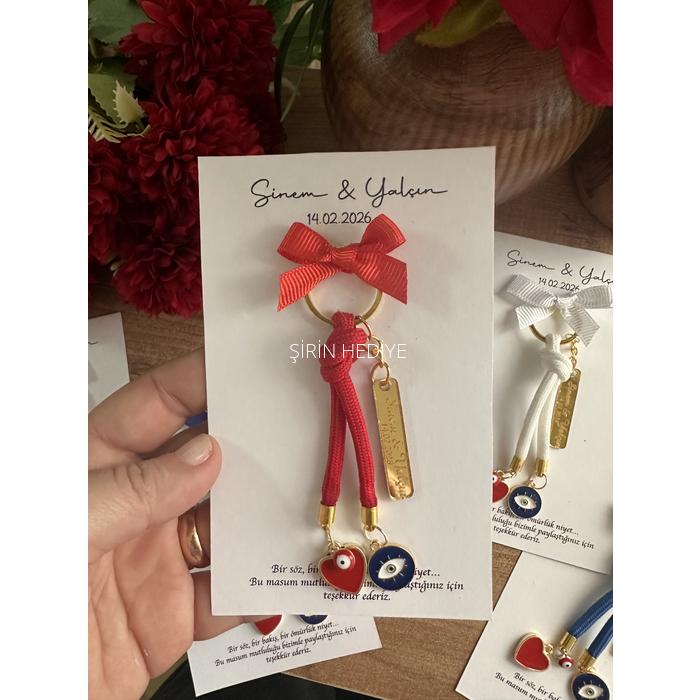 Kişiye Özel Nazar-Kalp Temalı Charm Anahtarlık Hediyesi