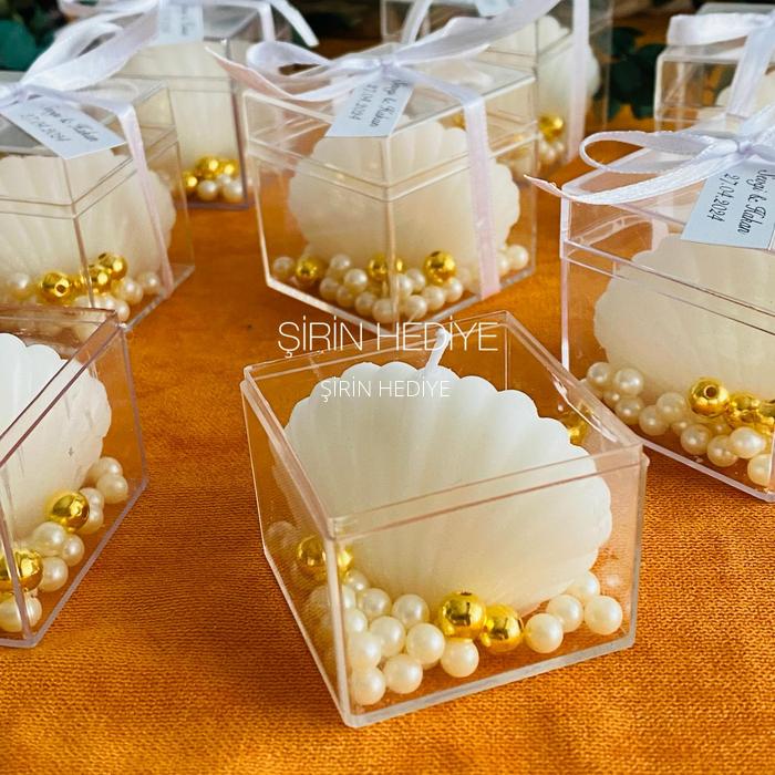 Kutuda İncili İstiridye Mum Özel Gün Hediyelikleri