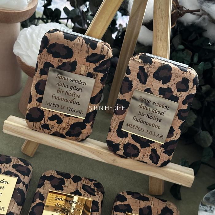 Leopar Desenli Pleksi İsme Özel  Dikdörtgen El Aynası