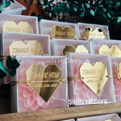 Lotus Çiçek Mum - Kişiye Özel Pleksi Prizma Kalp Ayna