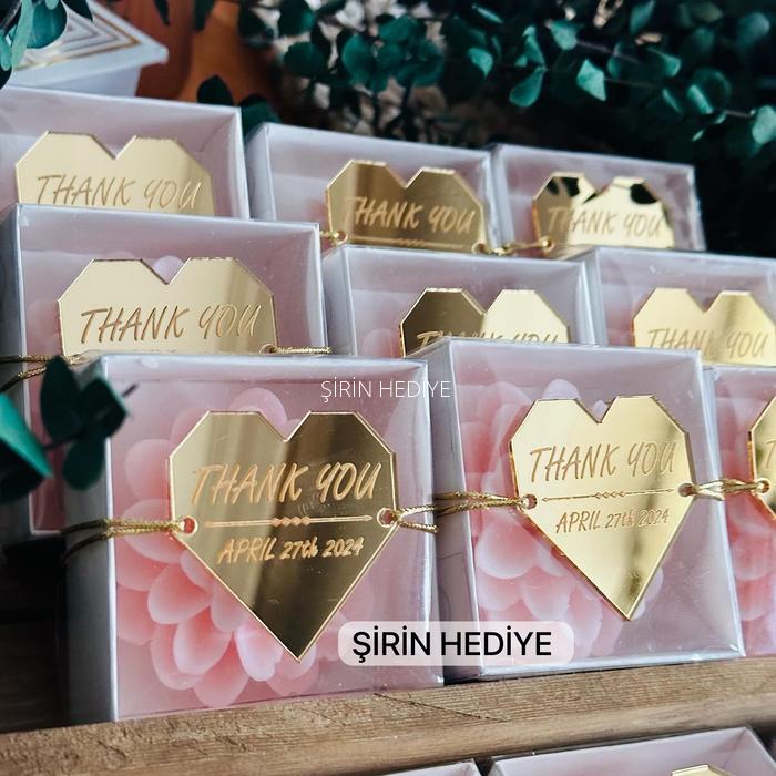 Lotus Çiçek Mum - Kişiye Özel Pleksi Prizma Kalp Ayna