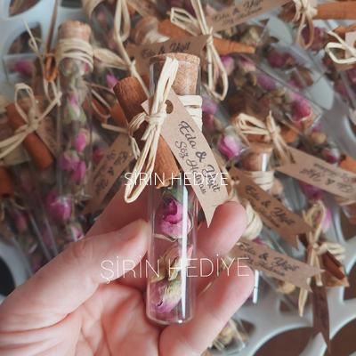 Magnetli Tüp Şişede Tarçınlı Gül Çayı Hediyelik
