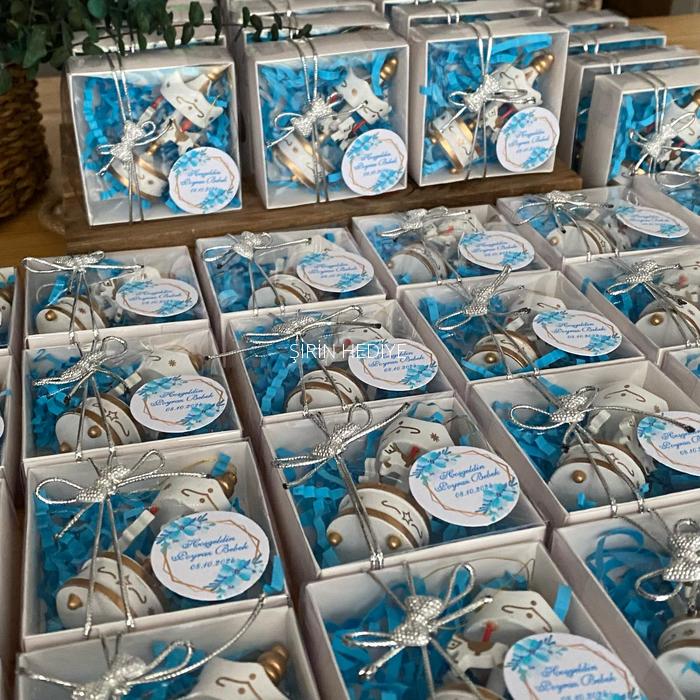 Mavi Ahşap Atlı Karınca Bebek Doğum Günü Hediyelikleri