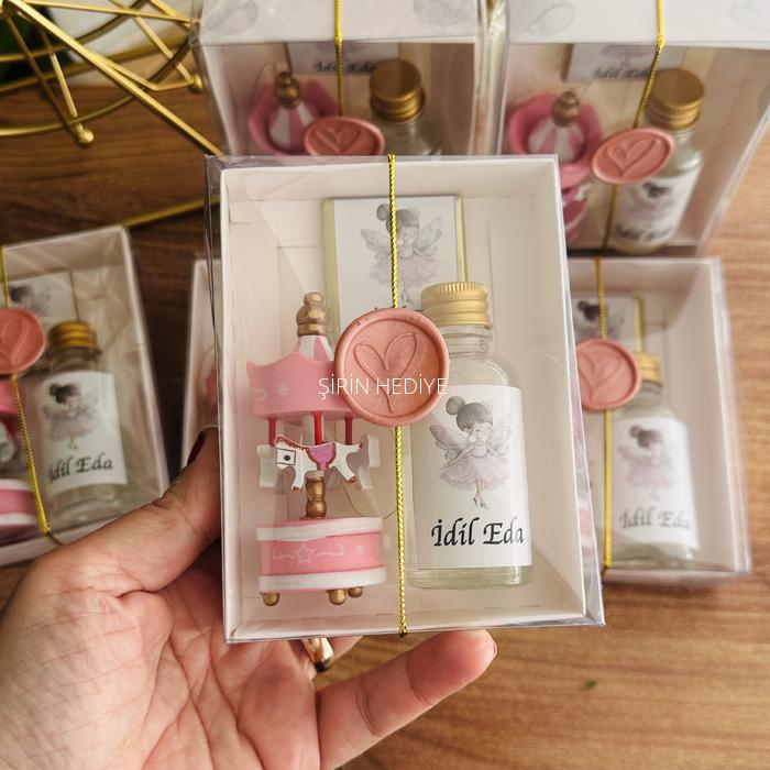 Pembe Atlı Karınca Kolonya Şişeşi Çikolata Hediyelik