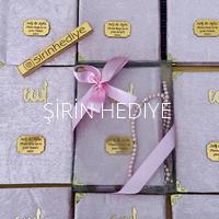 Pembe Renk Asetat Kutuda Kişiye Özel Kadife Yasin Kitabı Tesbih Seti Hediyelikleri