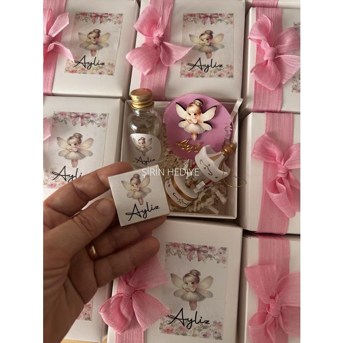 Pembe Tasarım Ahşap Atlı Karınca Şişede Kolonya İsme Özel Çikolata Pleksi Magnet Seti