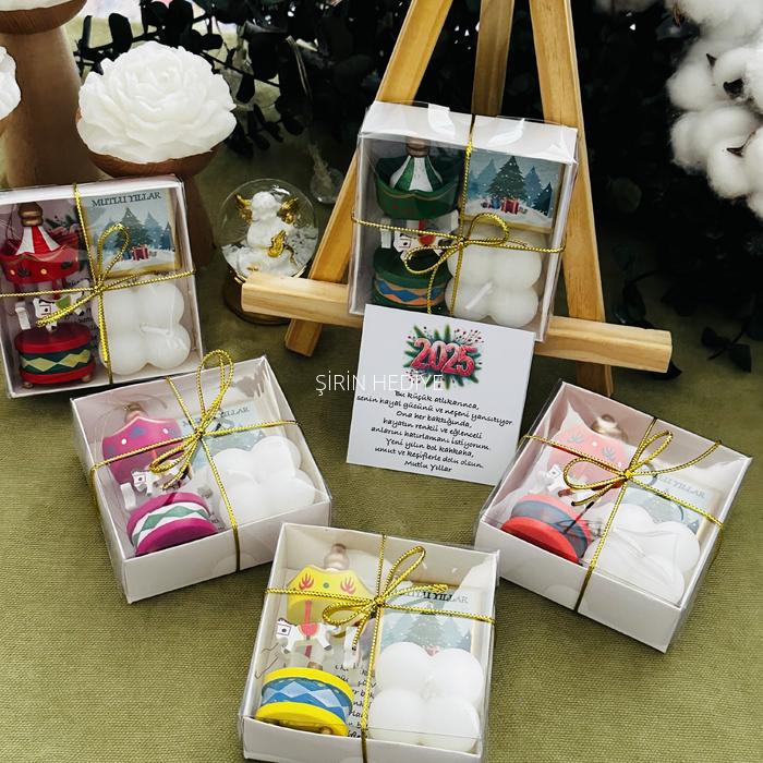 Renkli Ahşap Atlı Karınca Mum Çikolata Seti