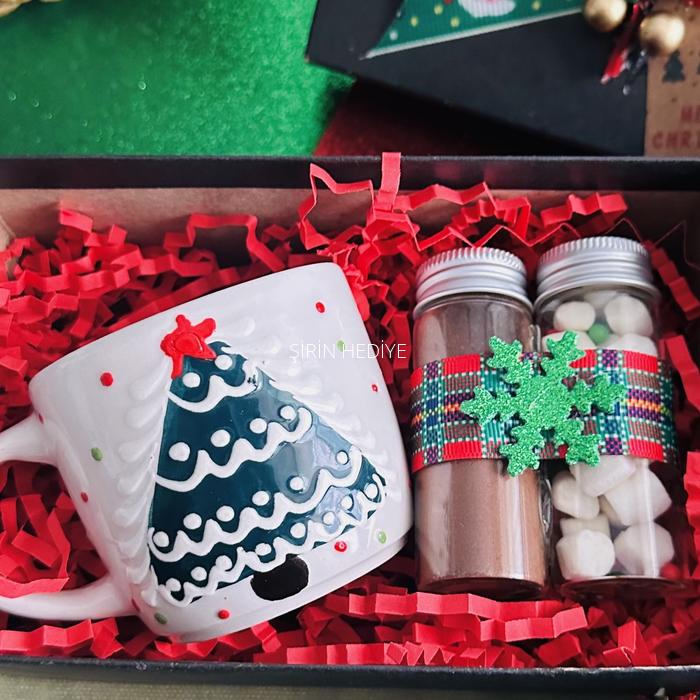 Yeni Yıl Hediye Kutusu Set1