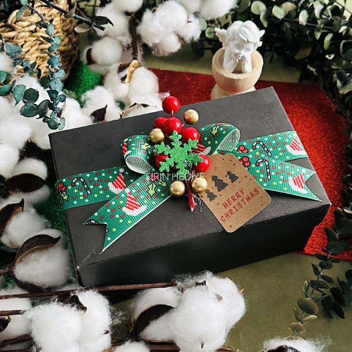 Yeni Yıl Hediye Kutusu Set1