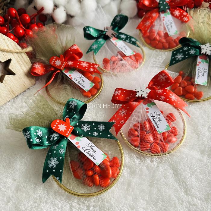 Yeni Yıla Özel Halka İçinde Kalp Şeker Hediyesi