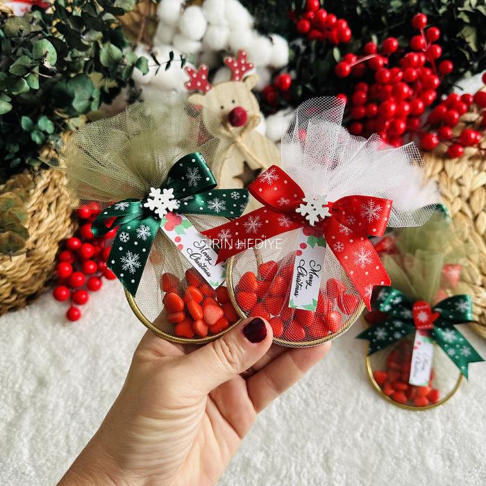 Yeni Yıla Özel Halka İçinde Kalp Şeker Hediyesi