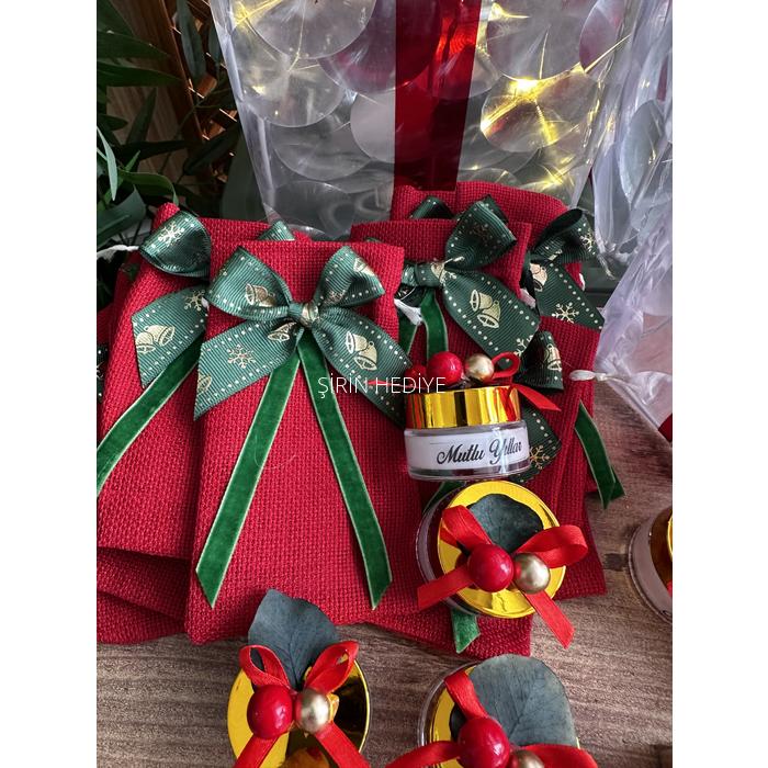 Yılbaşı Kesesi içinde Süslenmiş Cam Krem Kavanoz Set