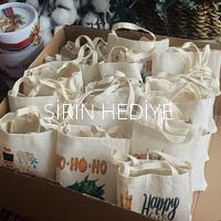 Yılbaşı Temalı Çanta ve Figürlü Teneke Mum Set Hediyesi